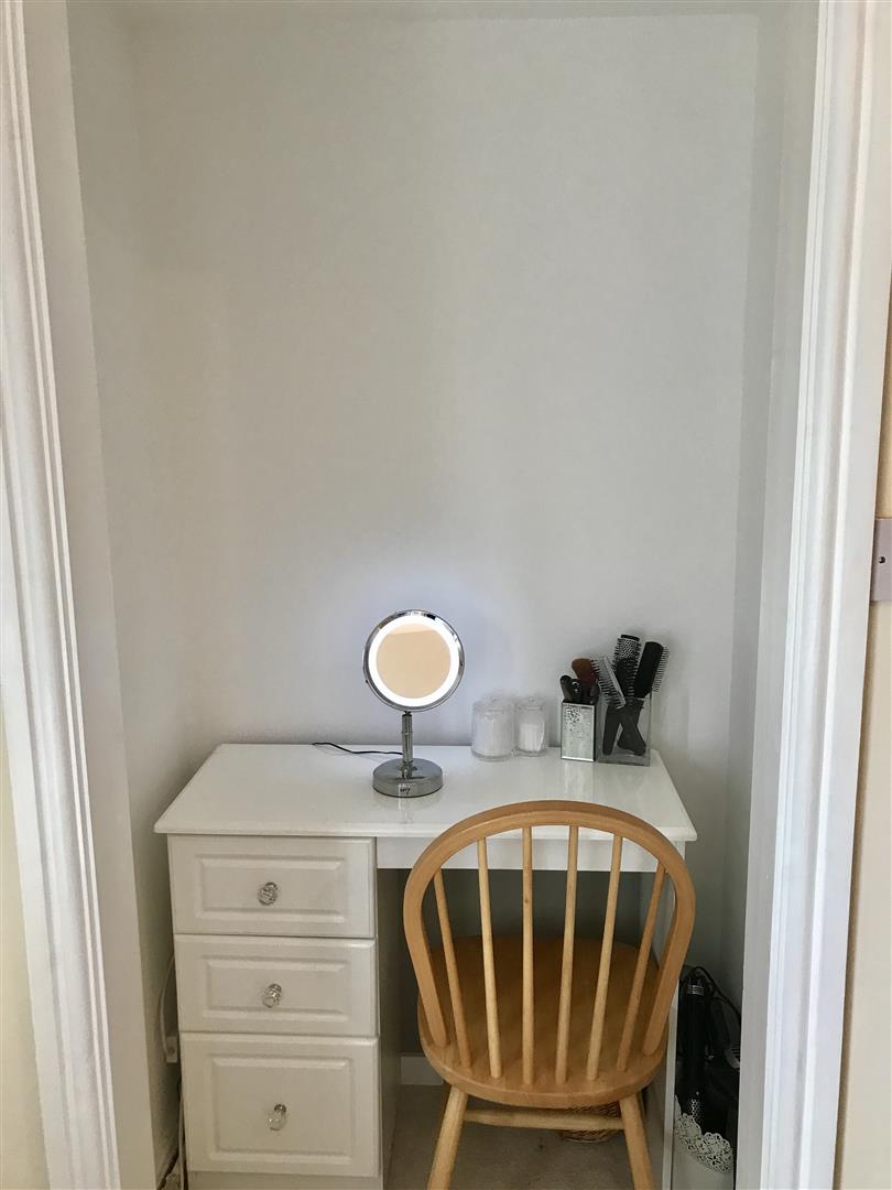 ANOTHER ROOM ASPECT
